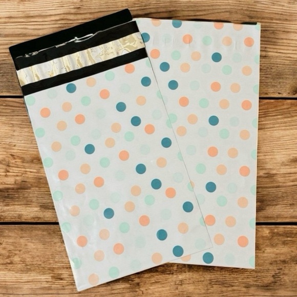4/$20 - (10) Spring Vibe Poly Mailers - Picture 1 of 1